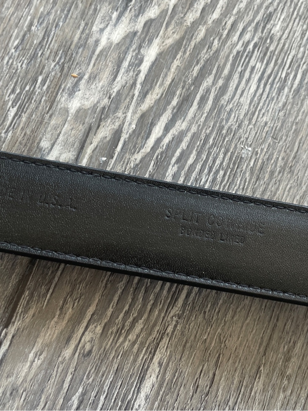 Men’s Black Simple Belt with Gold Buckle Size 34 - Picture 5 of 7